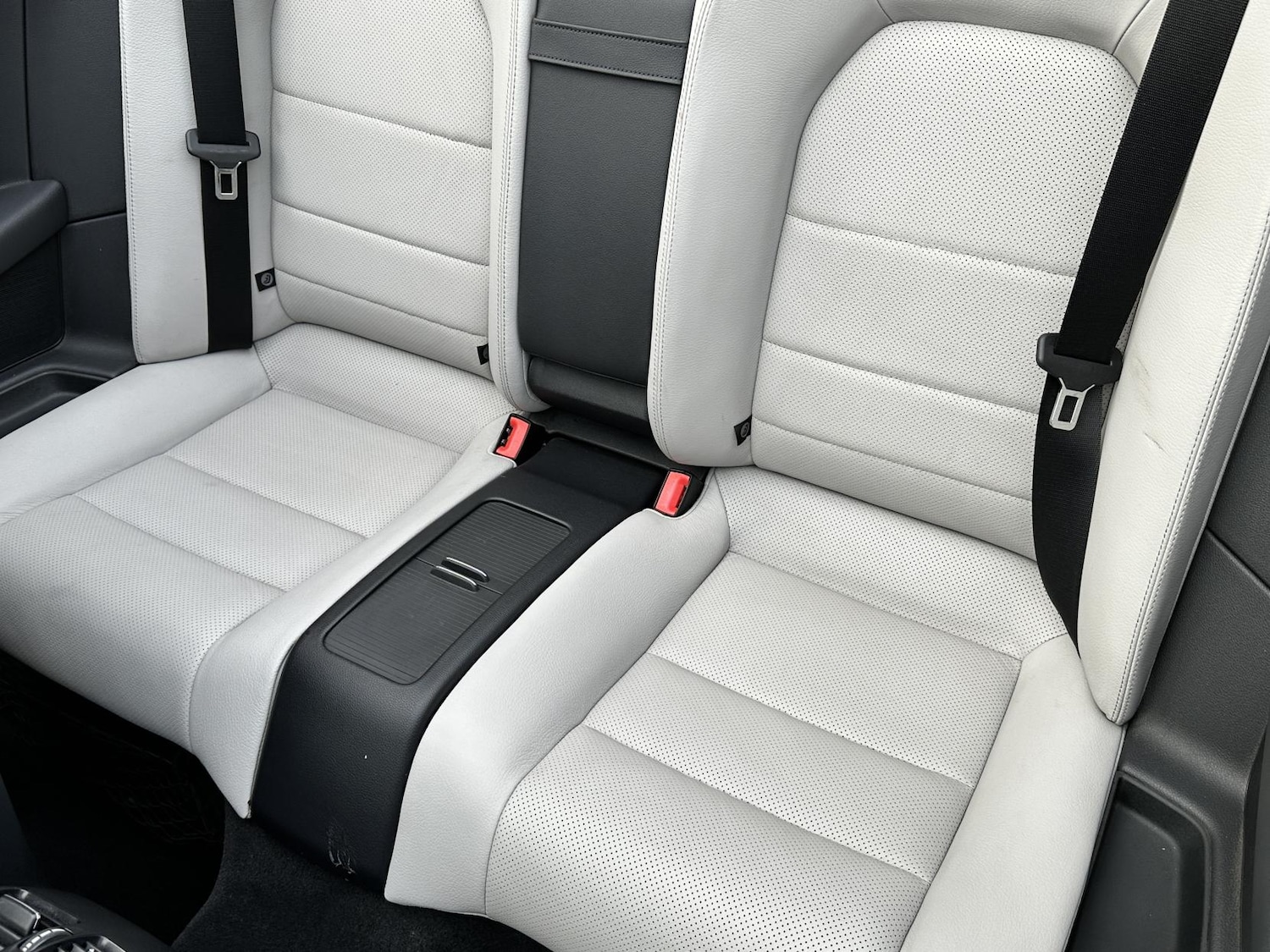 Used Mercedes-Benz E Class 2012 for sale - 77357658: Photo 23