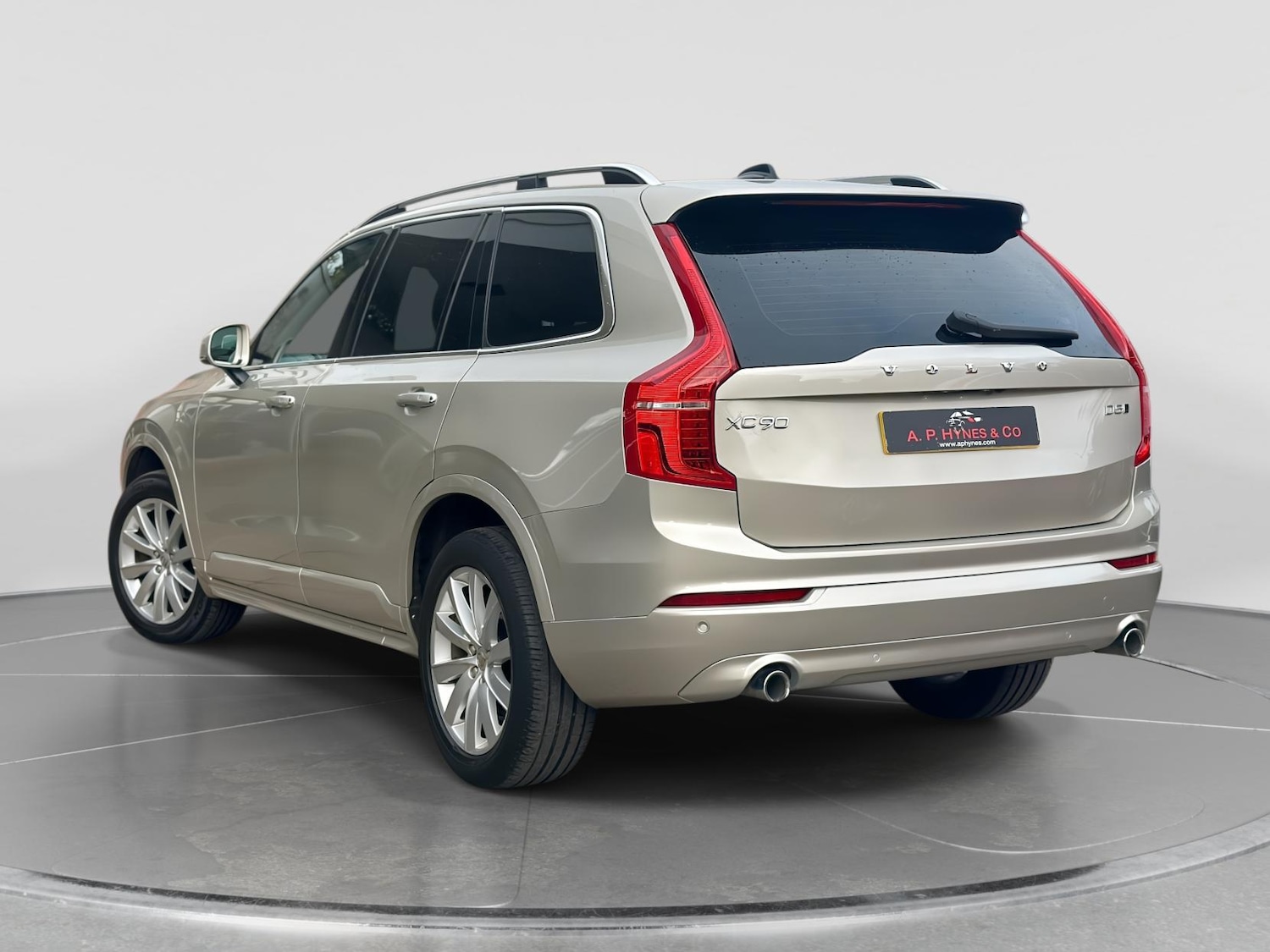 Used Volvo XC90 2019 for sale - 75895536: Photo 2