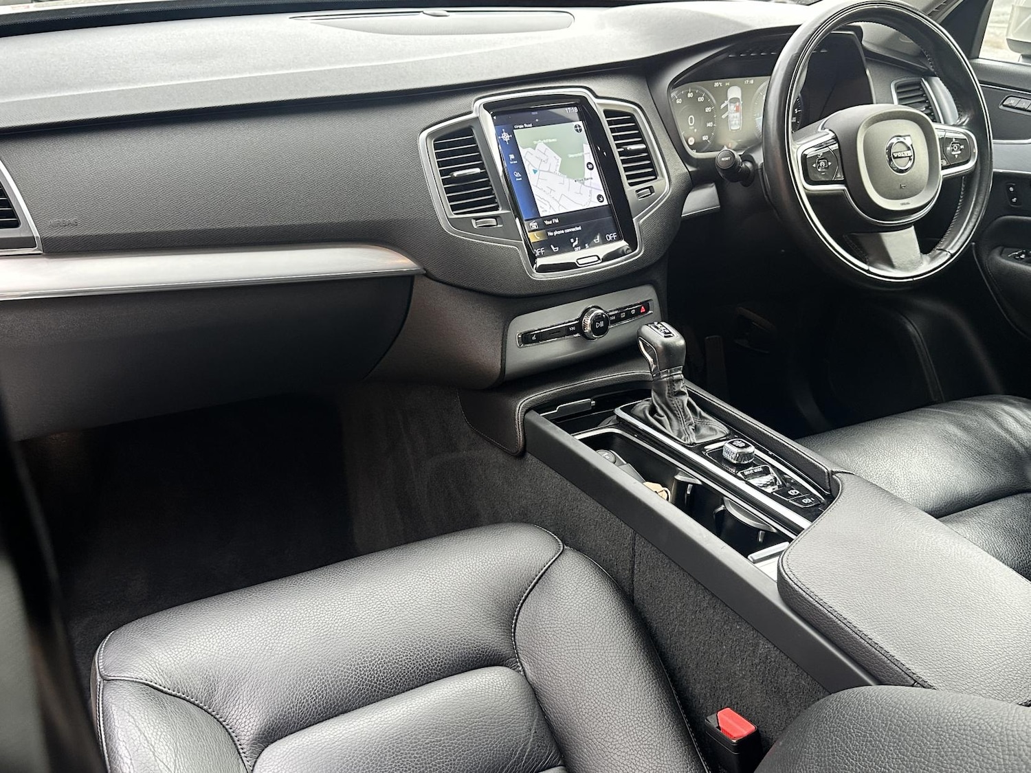 Used Volvo XC90 2019 for sale - 75895536: Photo 3