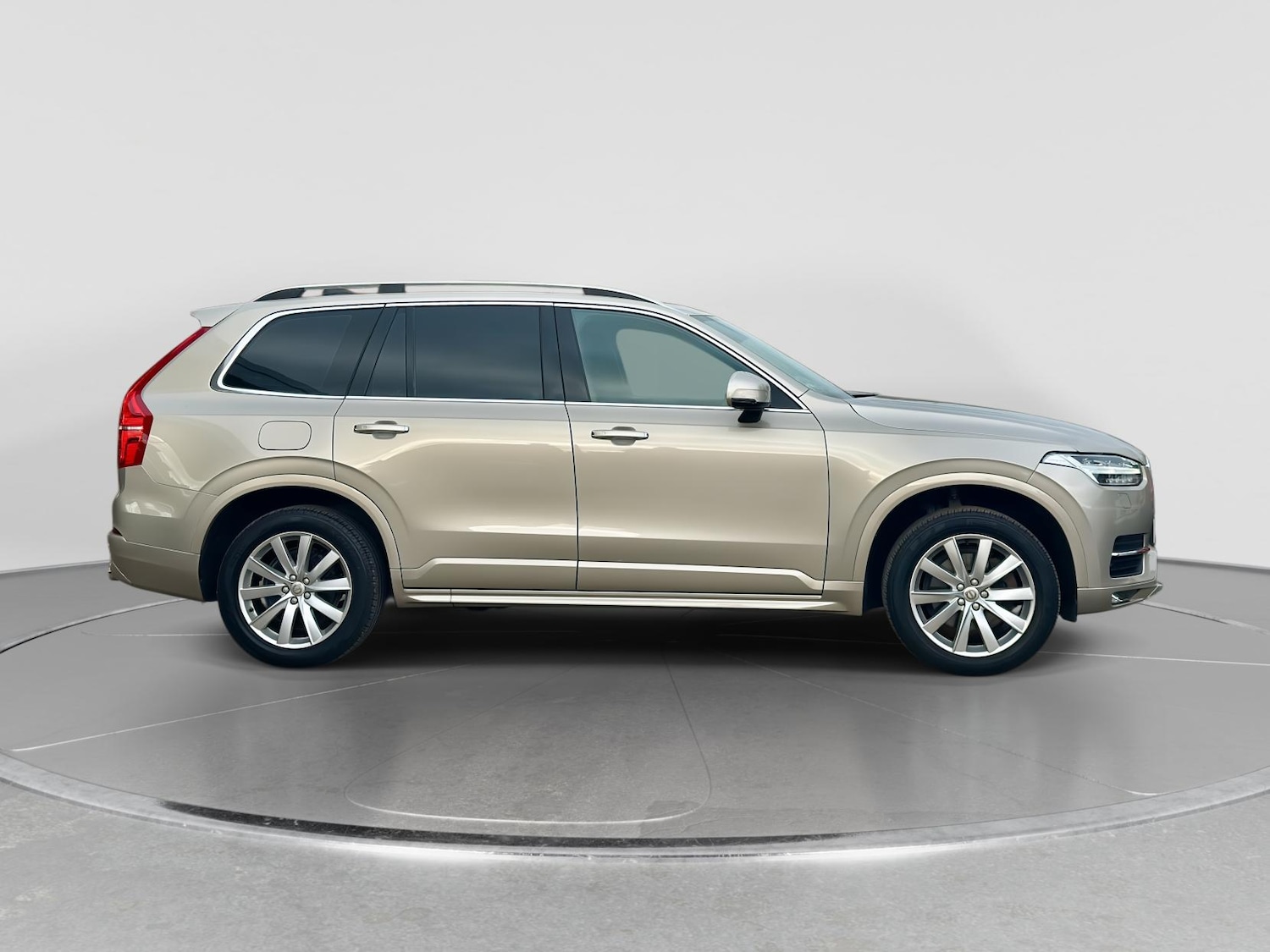 Used Volvo XC90 2019 for sale - 75895536: Photo 7