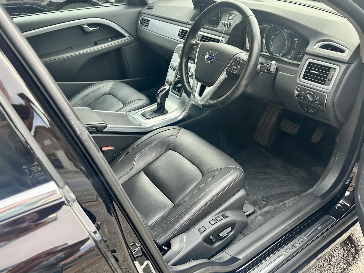 Used Volvo S80 2016 for sale - 75780728: Photo 18