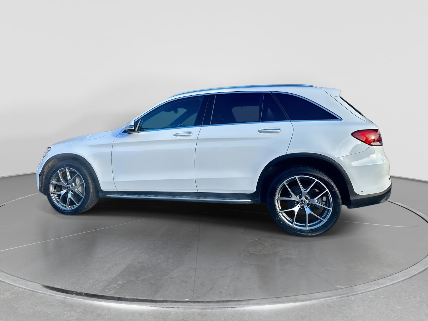 Used Mercedes-Benz GLC 2021 for sale - 77157587: Photo 9