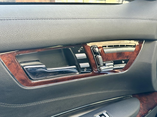 Used Mercedes-Benz CL 2009 for sale - 73883613: Photo 25