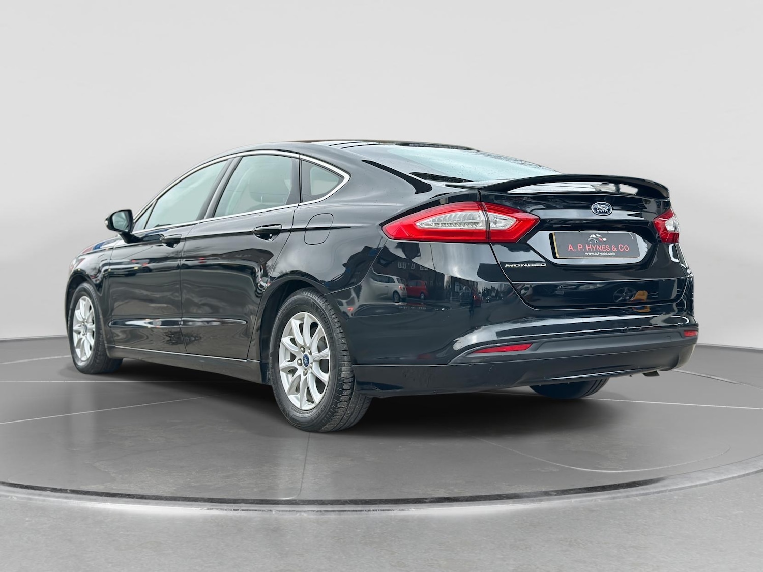 Used Ford Mondeo 2015 for sale - 77010181: Photo 8