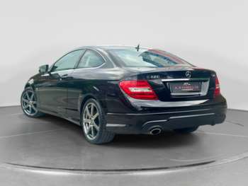 Used Mercedes-Benz C-Class 2012 for sale - 75040003: Photo