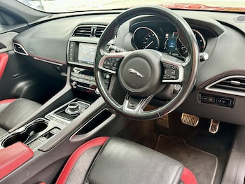 Used Jaguar F-Pace 2017 for sale - 78300886: Photo