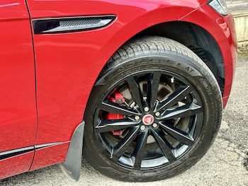 Used Jaguar F-Pace 2017 for sale - 78300886: Photo