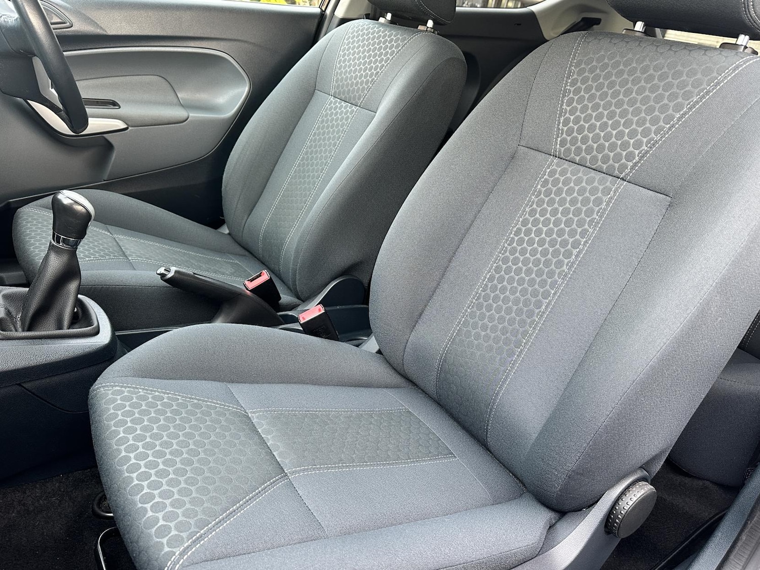 Used Ford Fiesta 2011 for sale - 78028167: Photo 18