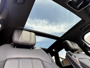 Used Land Rover Range Rover Sport 2019 for sale - 78290662: Photo