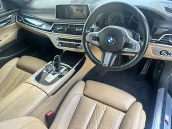 Used BMW 7 Series 2018 for sale - 74540609: Photo