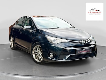 Used Toyota Avensis 2015 for sale - 79267352: Photo
