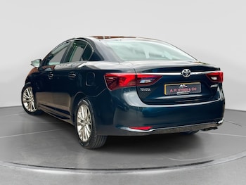 Used Toyota Avensis 2015 for sale - 79267352: Photo