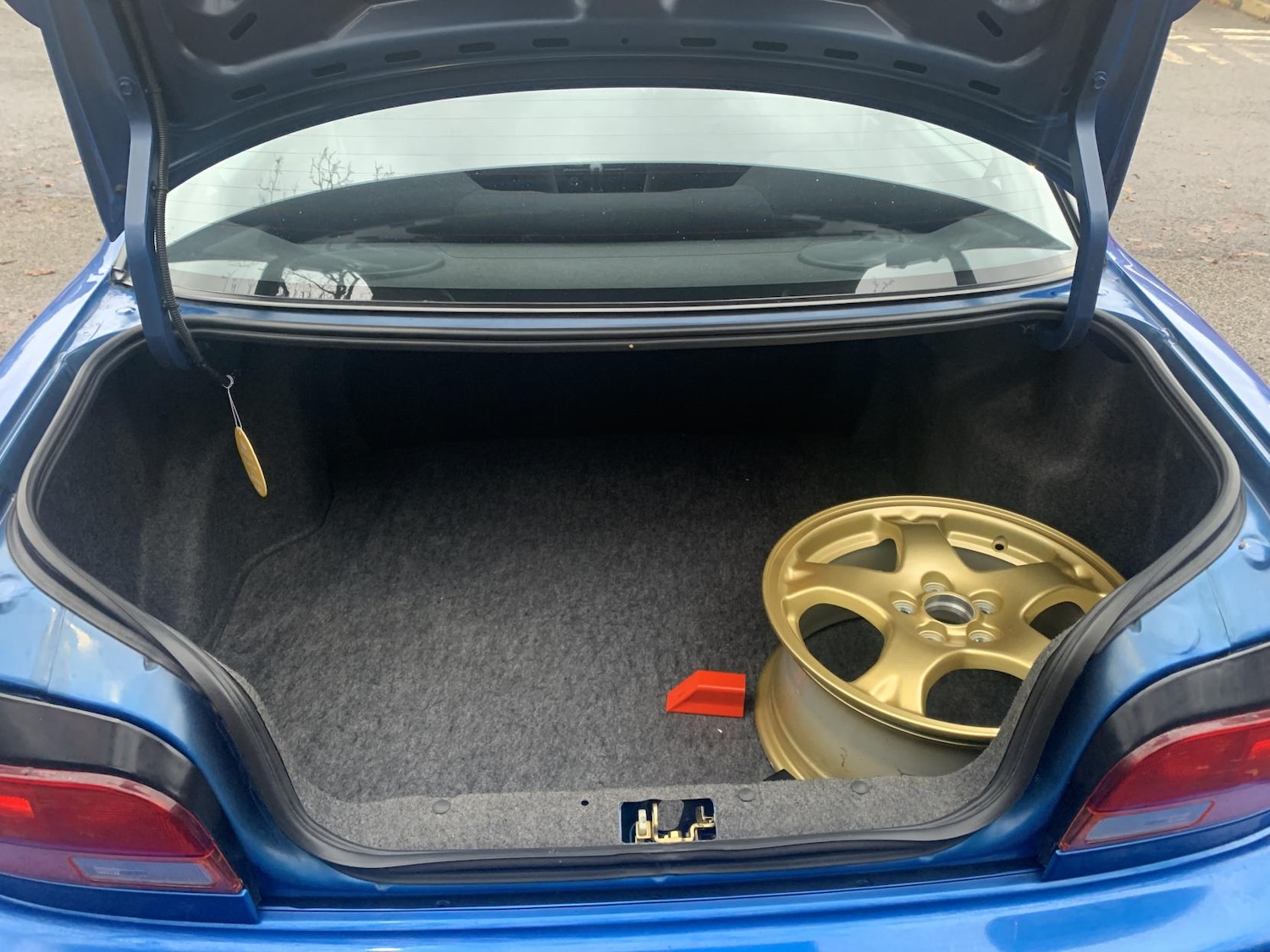 Used Subaru Impreza 1998 for sale - 75746967: Photo 6