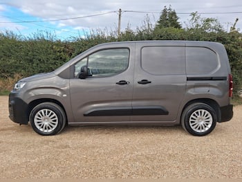 Used Citroen Berlingo 2020 for sale - 79793794: Photo