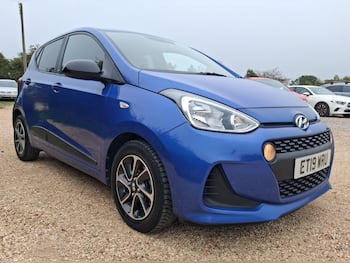 Used Hyundai i10 2019 for sale - 79831664: Photo
