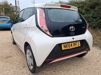 Used Toyota AYGO 2014 for sale - 79750984: Photo