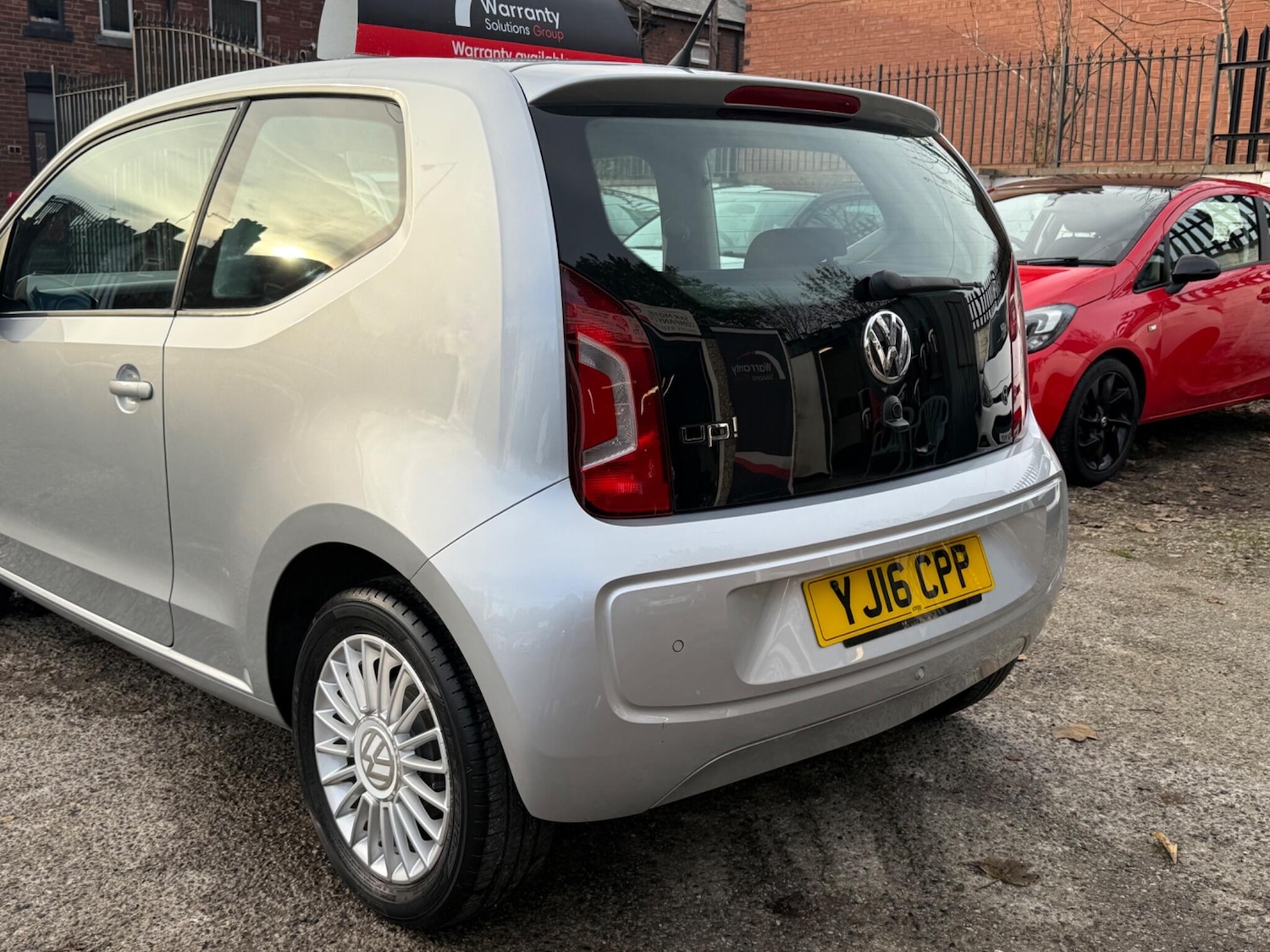 Used Volkswagen up! 2016 for sale - 76714855: Photo 10