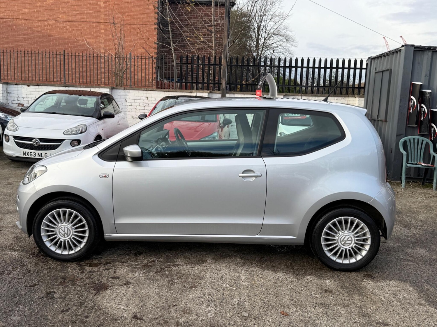 Used Volkswagen up! 2016 for sale - 76714855: Photo 11