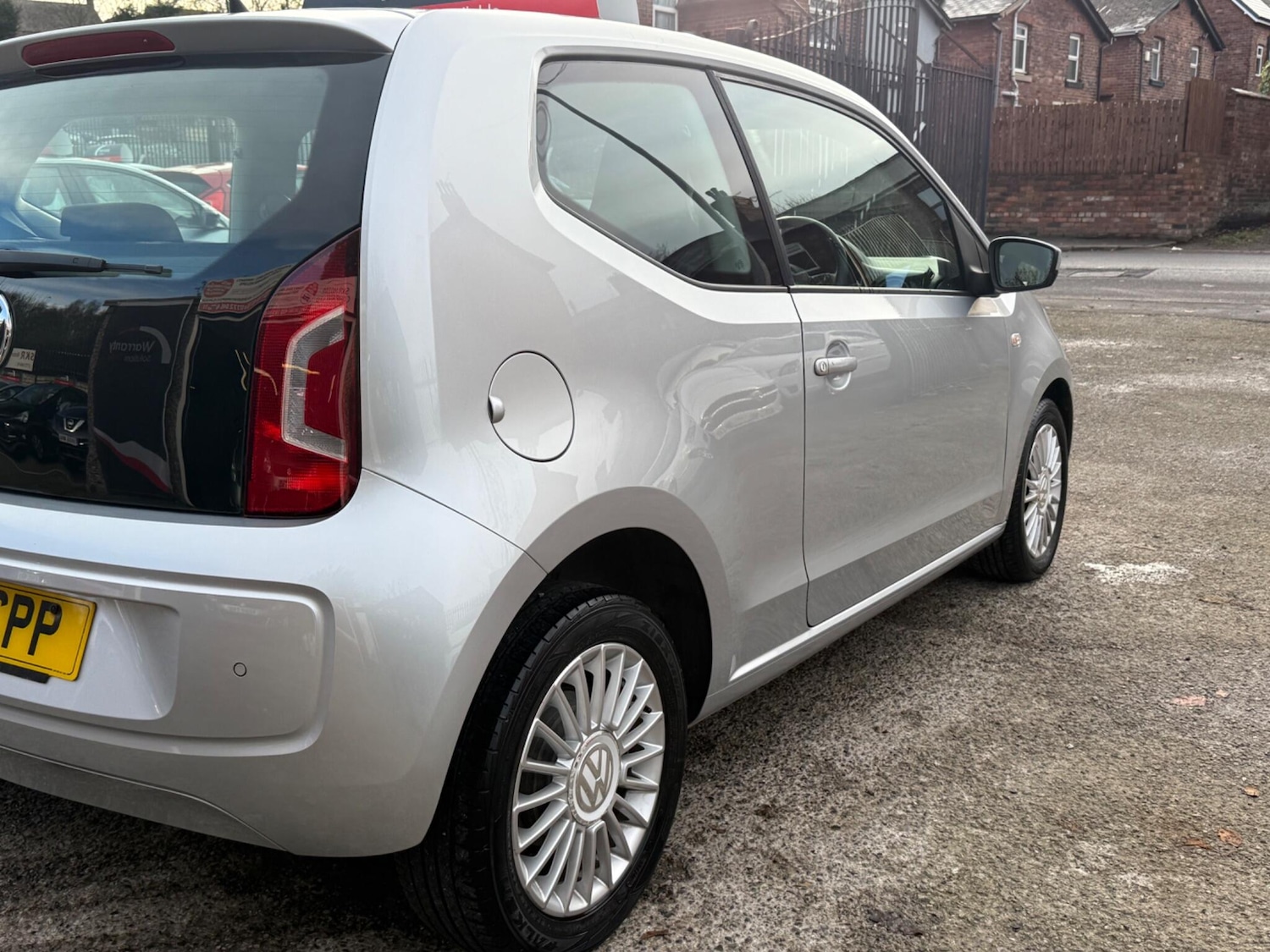 Used Volkswagen up! 2016 for sale - 76714855: Photo 15