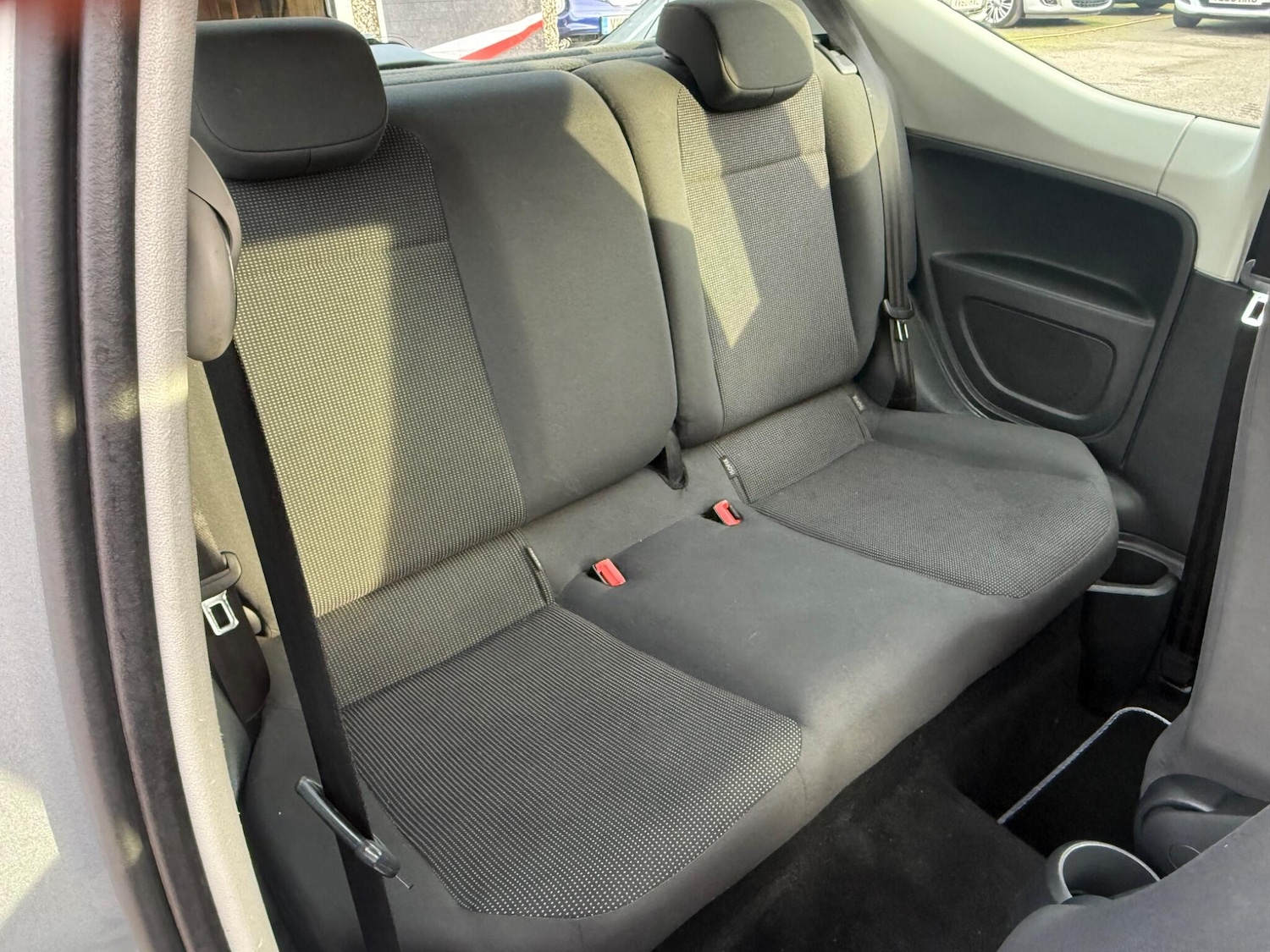 Used Volkswagen up! 2016 for sale - 76714855: Photo 21