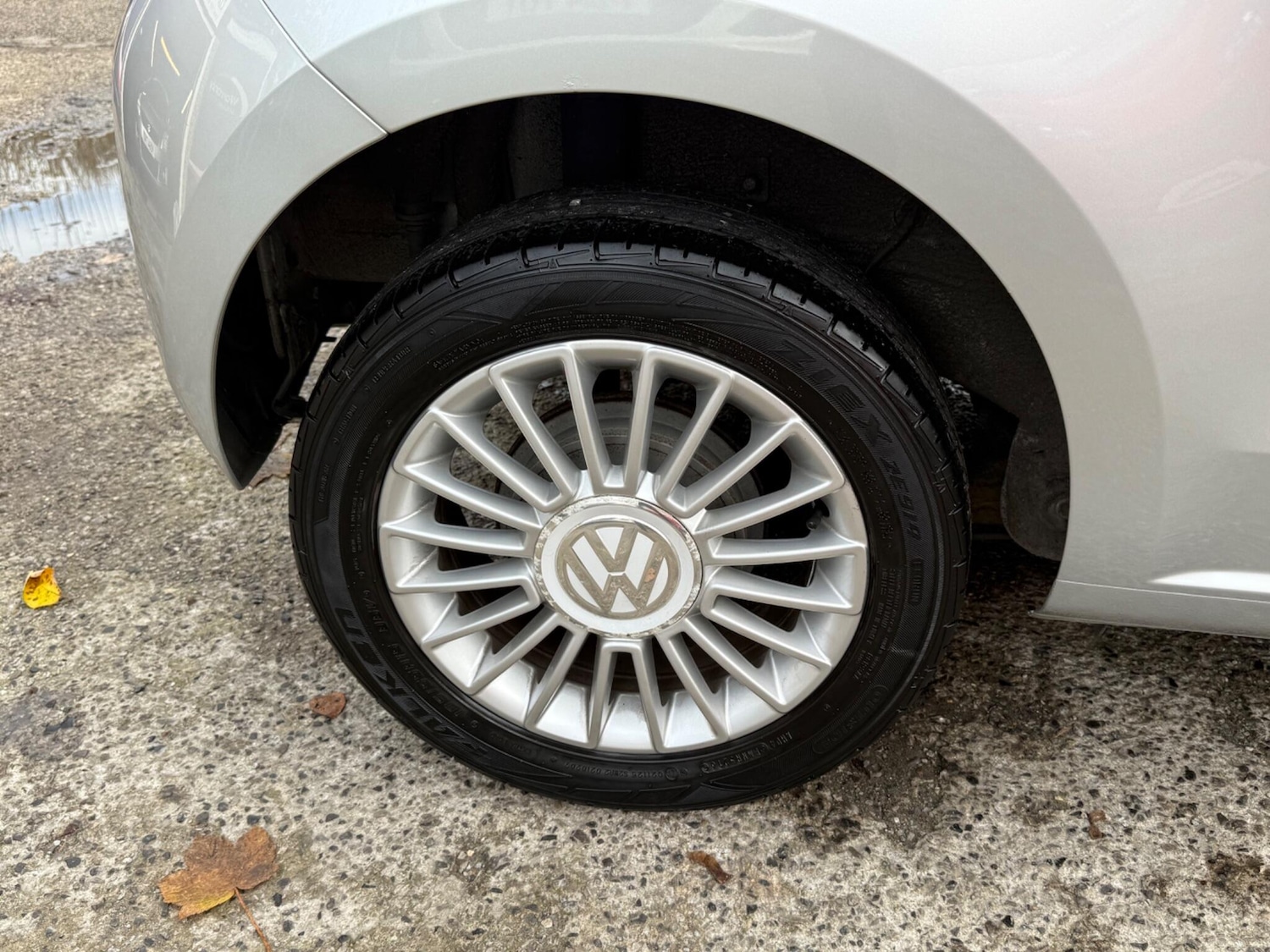 Used Volkswagen up! 2016 for sale - 76714855: Photo 22