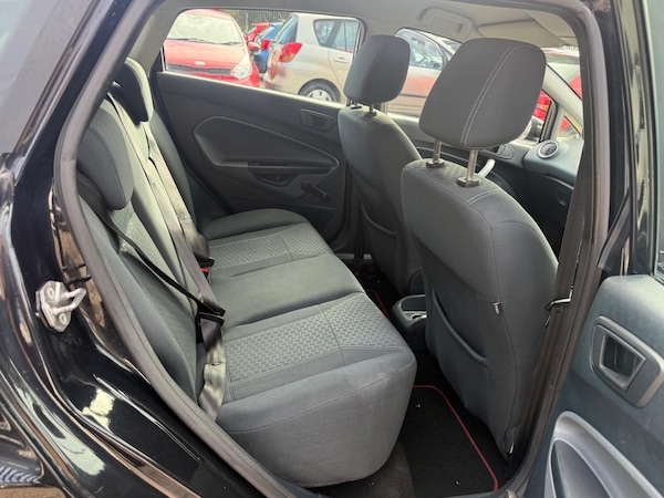 Used Ford Fiesta 2010 for sale - 76226986: Photo 18