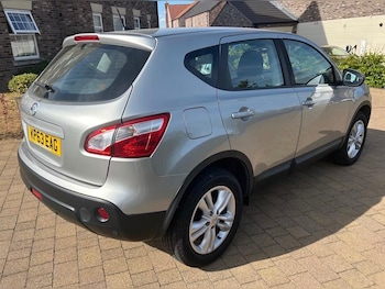 Used Nissan Qashqai 2013 for sale - 79565043: Photo