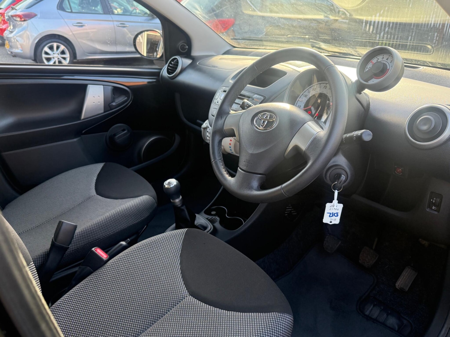 Used Toyota AYGO 2012 for sale - 76997103: Photo 27