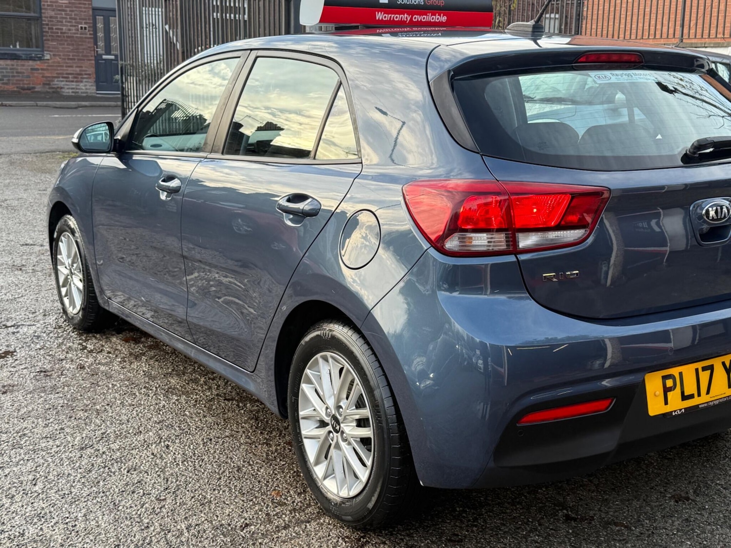 Used Kia Rio 2017 for sale - 76832160: Photo 10