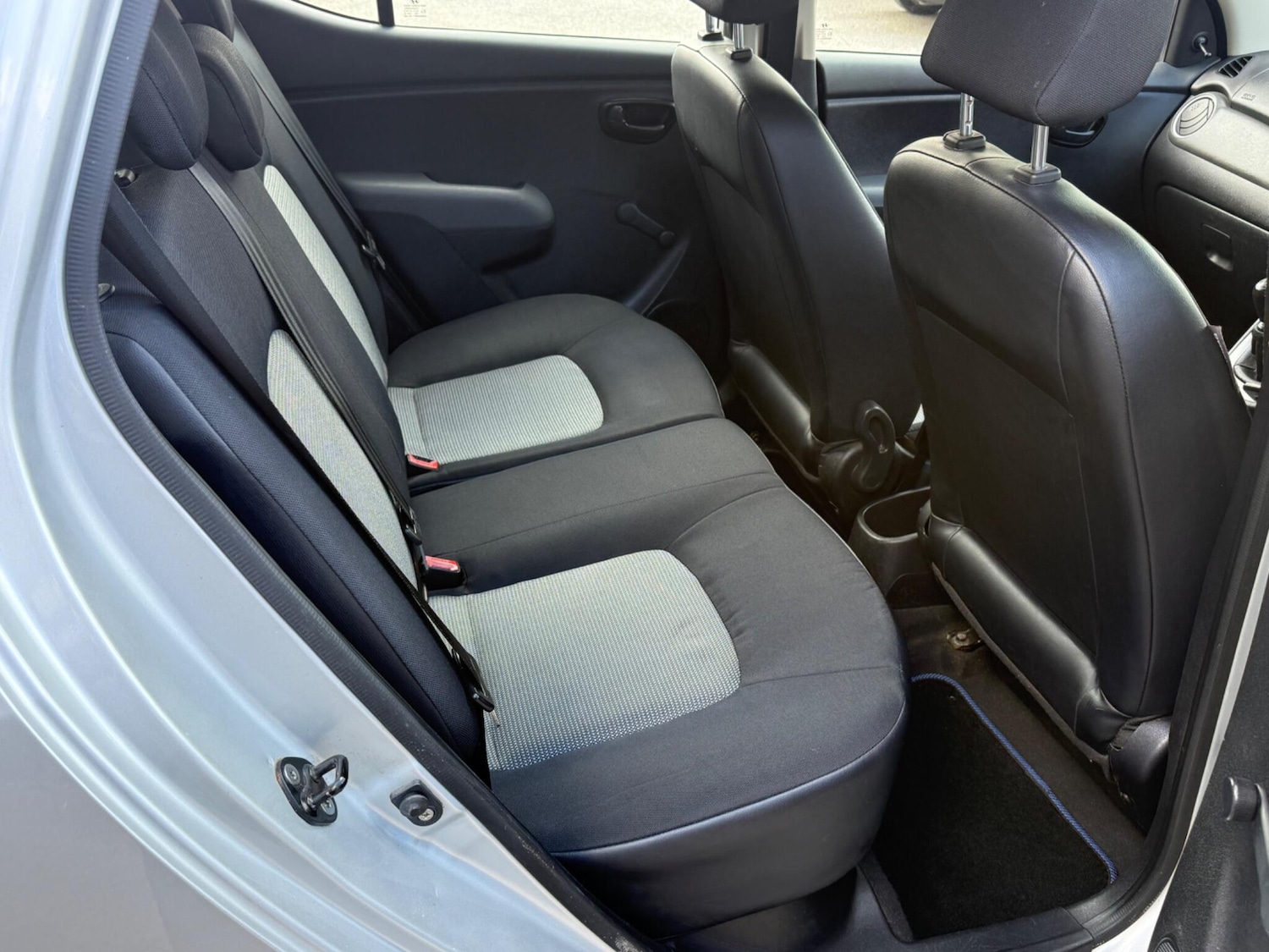 Used Hyundai i10 2009 for sale - 78086012: Photo 17