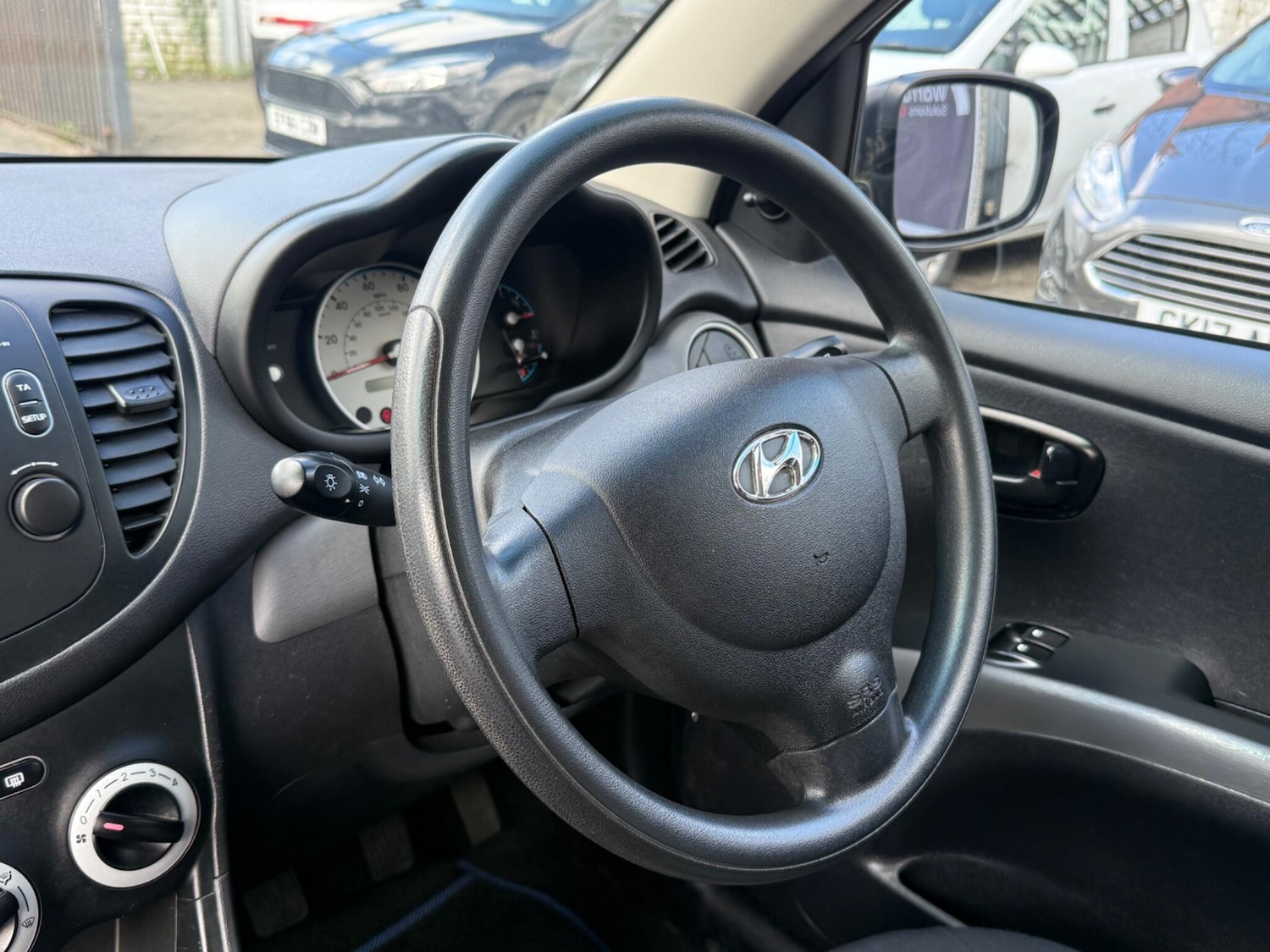 Used Hyundai i10 2009 for sale - 78086012: Photo 20