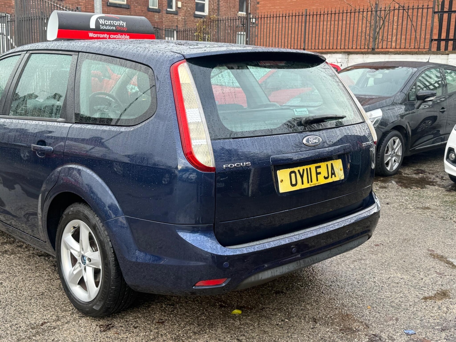 Used Ford Focus 2011 for sale - 76850445: Photo 11