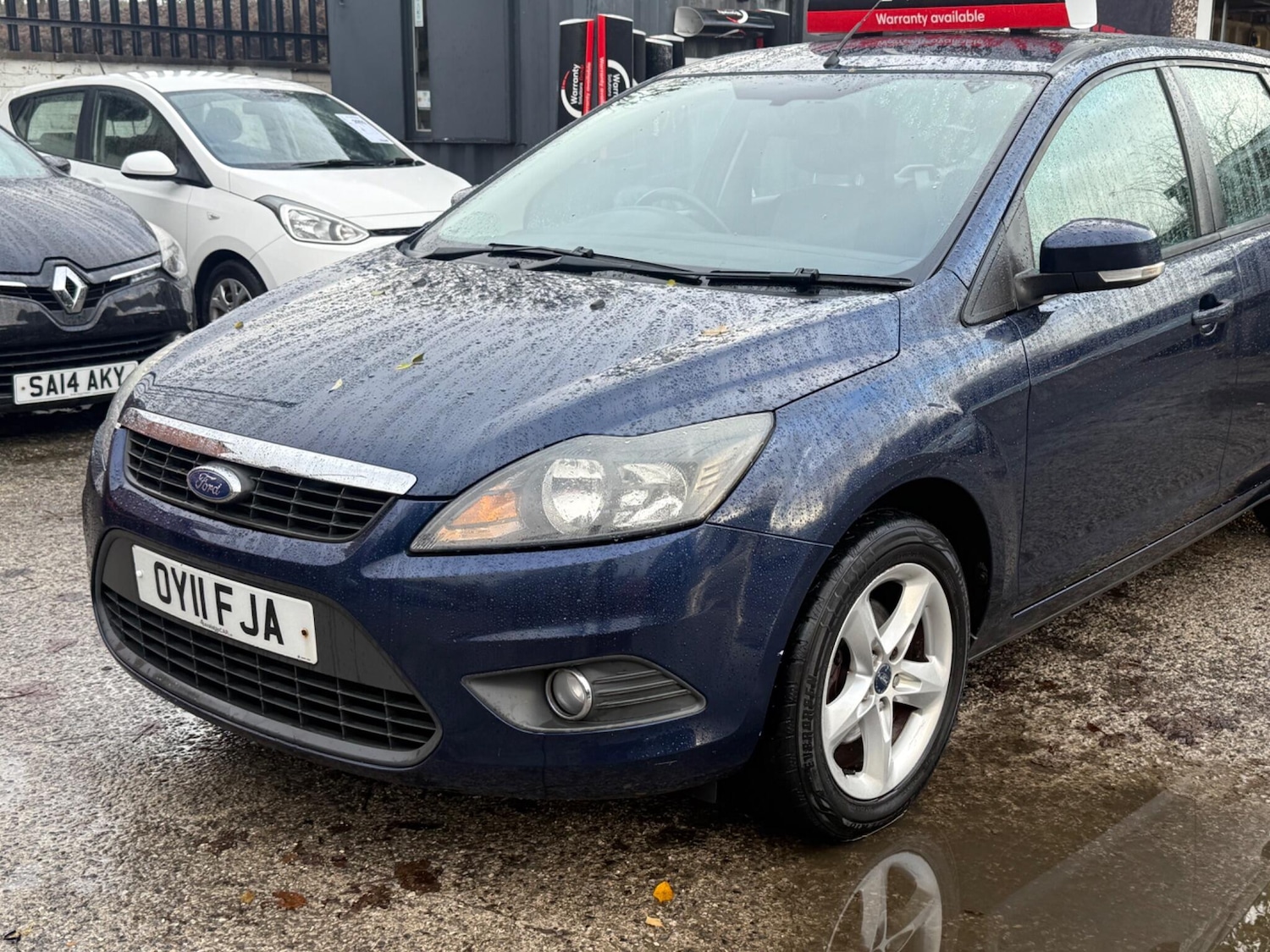 Used Ford Focus 2011 for sale - 76850445: Photo 4