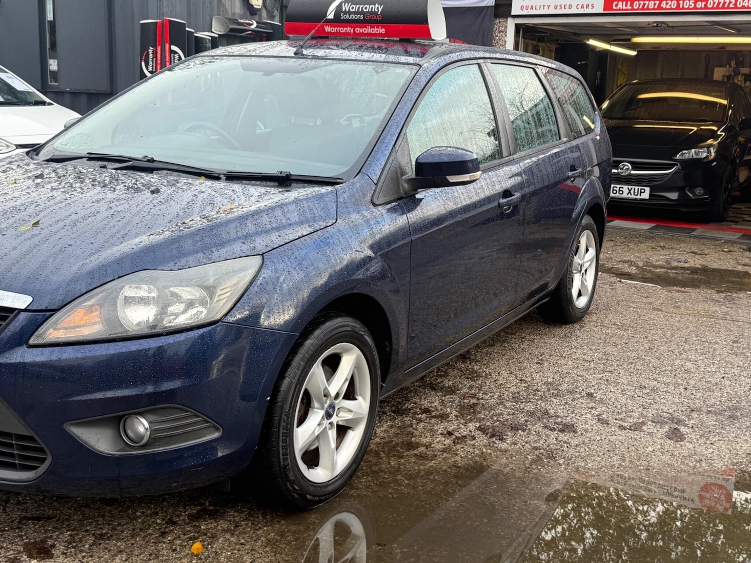 Used Ford Focus 2011 for sale - 76850445: Photo 9