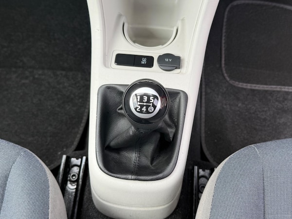 Used Volkswagen up! 2016 for sale - 76153202: Photo 17