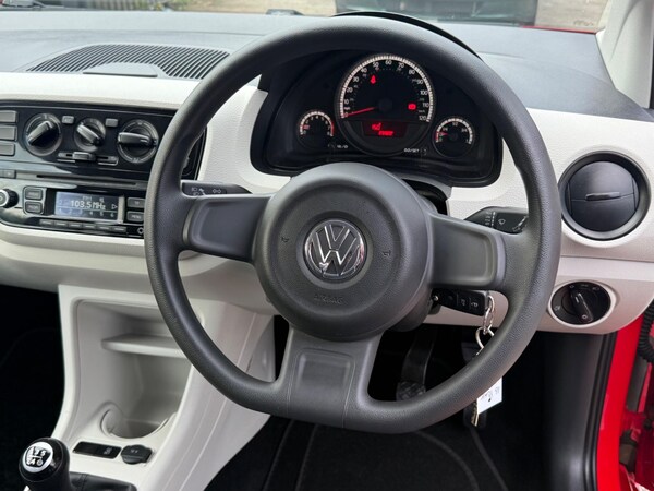 Used Volkswagen up! 2016 for sale - 76153202: Photo 22