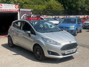 Used Ford Fiesta 2016 for sale - 78998789: Photo