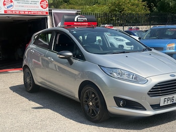 Used Ford Fiesta 2016 for sale - 78998789: Photo
