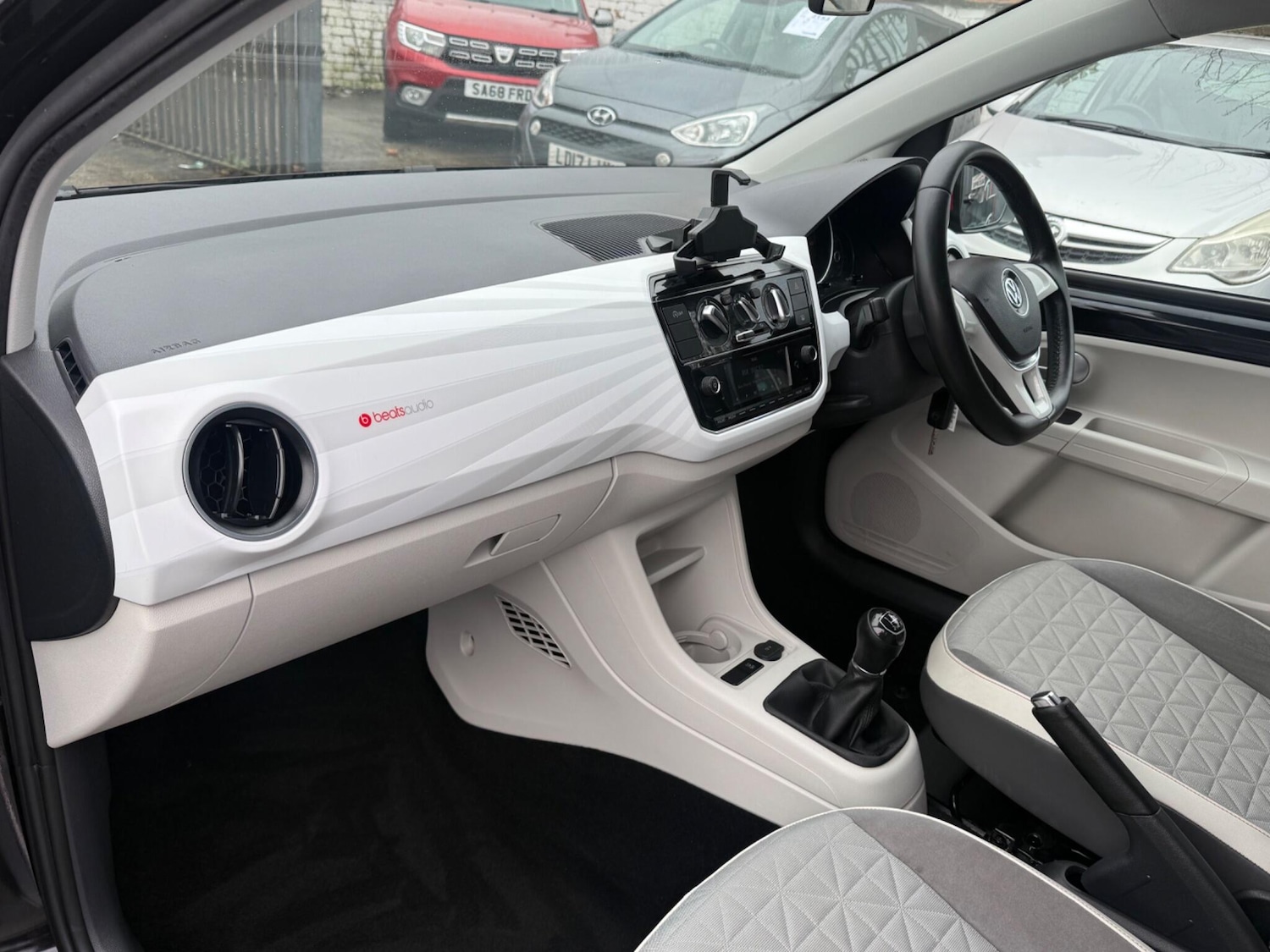 Used Volkswagen up! for sale - 77625023: Photo 19