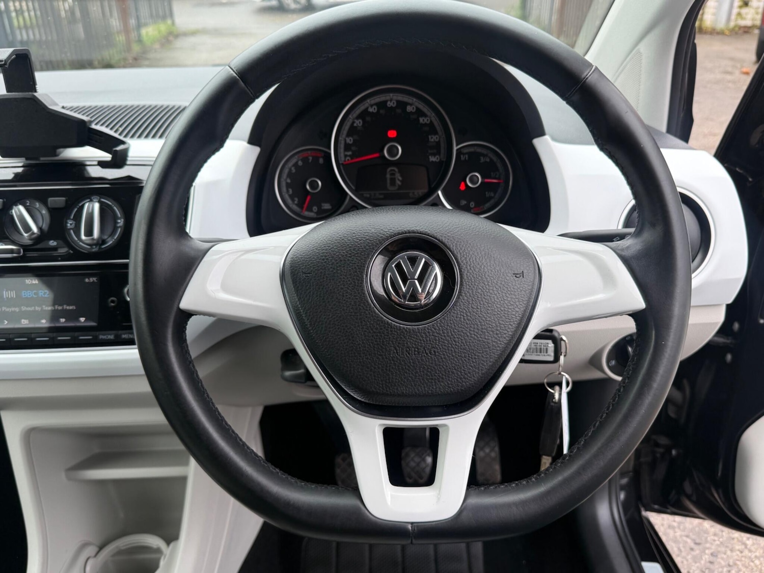 Used Volkswagen up! for sale - 77625023: Photo 26