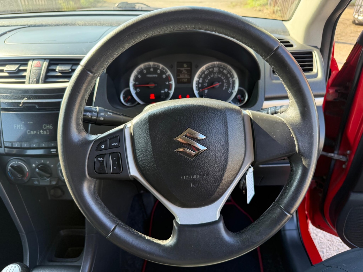 Used Suzuki Swift for sale - 77753050: Photo 24