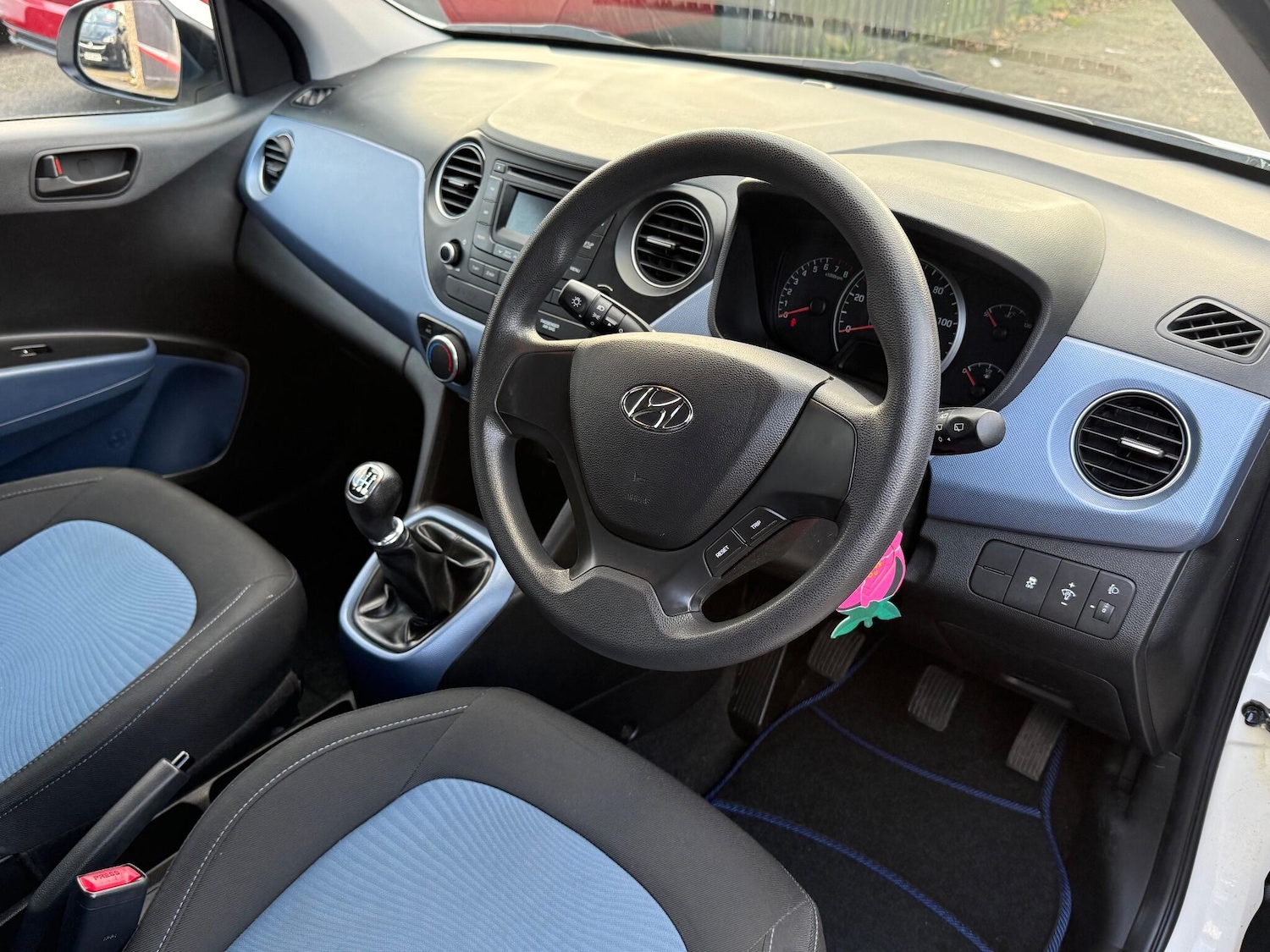 Used Hyundai i10 2014 for sale - 76913196: Photo 17