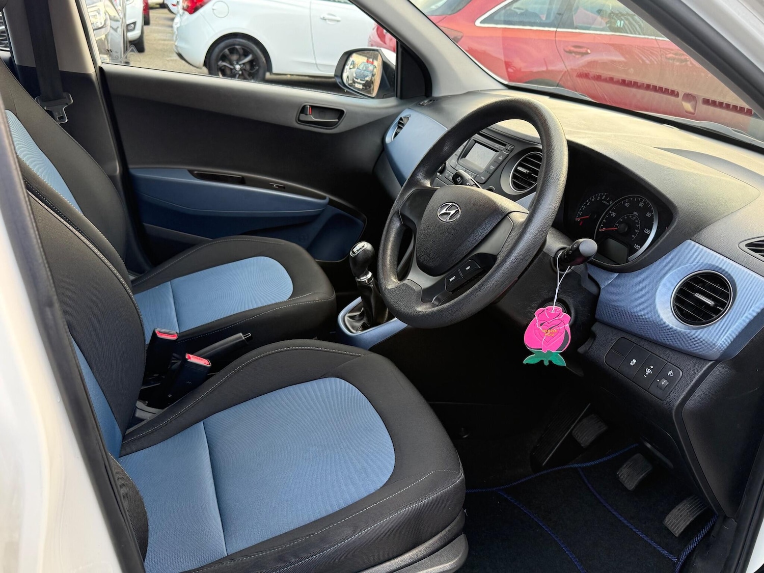 Used Hyundai i10 2014 for sale - 76913196: Photo 19