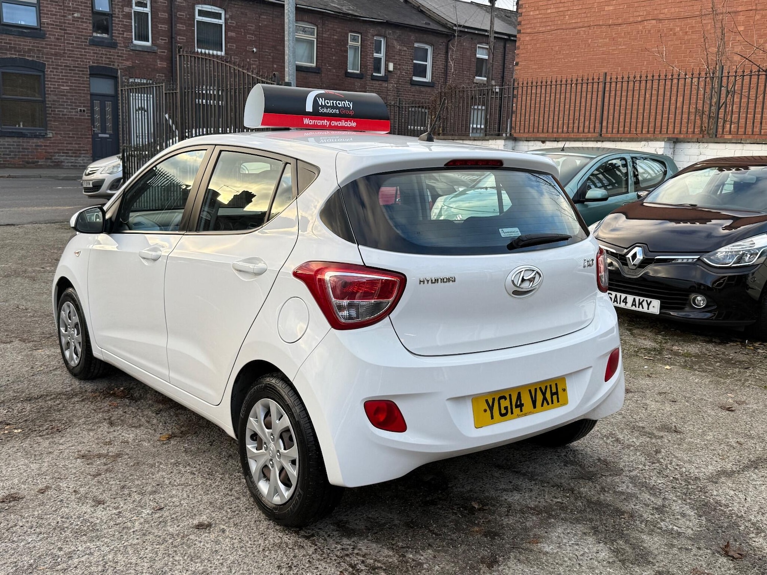 Used Hyundai i10 2014 for sale - 76913196: Photo 4