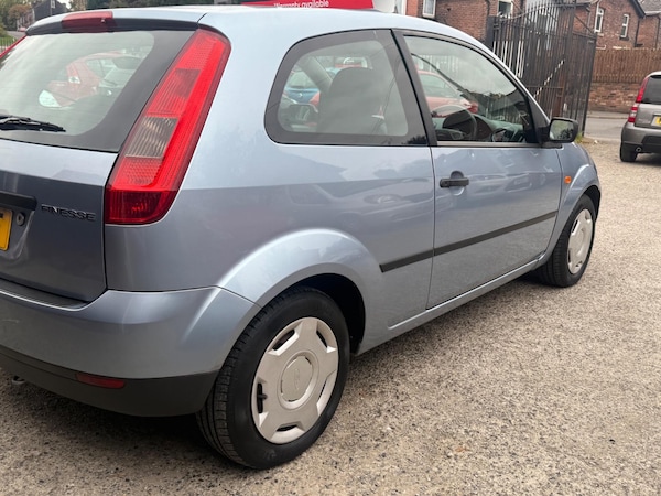 Used Ford Fiesta 2005 for sale - 76295161: Photo 13