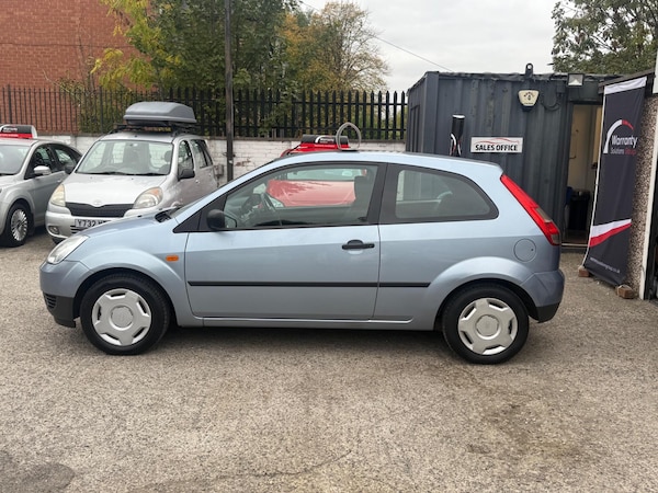 Used Ford Fiesta 2005 for sale - 76295161: Photo 8