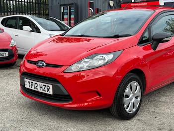Used Ford Fiesta 2012 for sale - 76151617: Photo