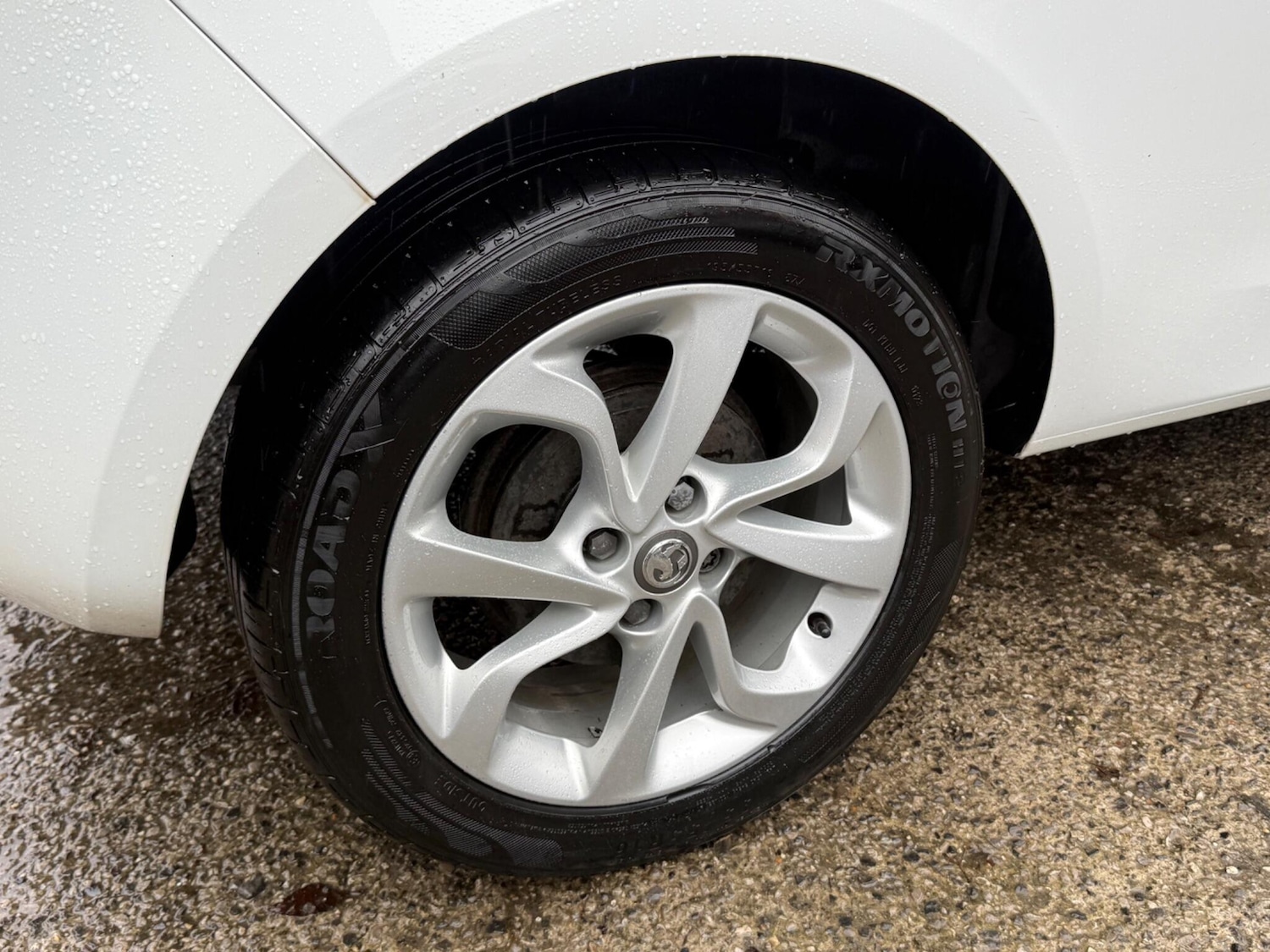 Used Vauxhall Corsa 2016 for sale - 77468139: Photo 21