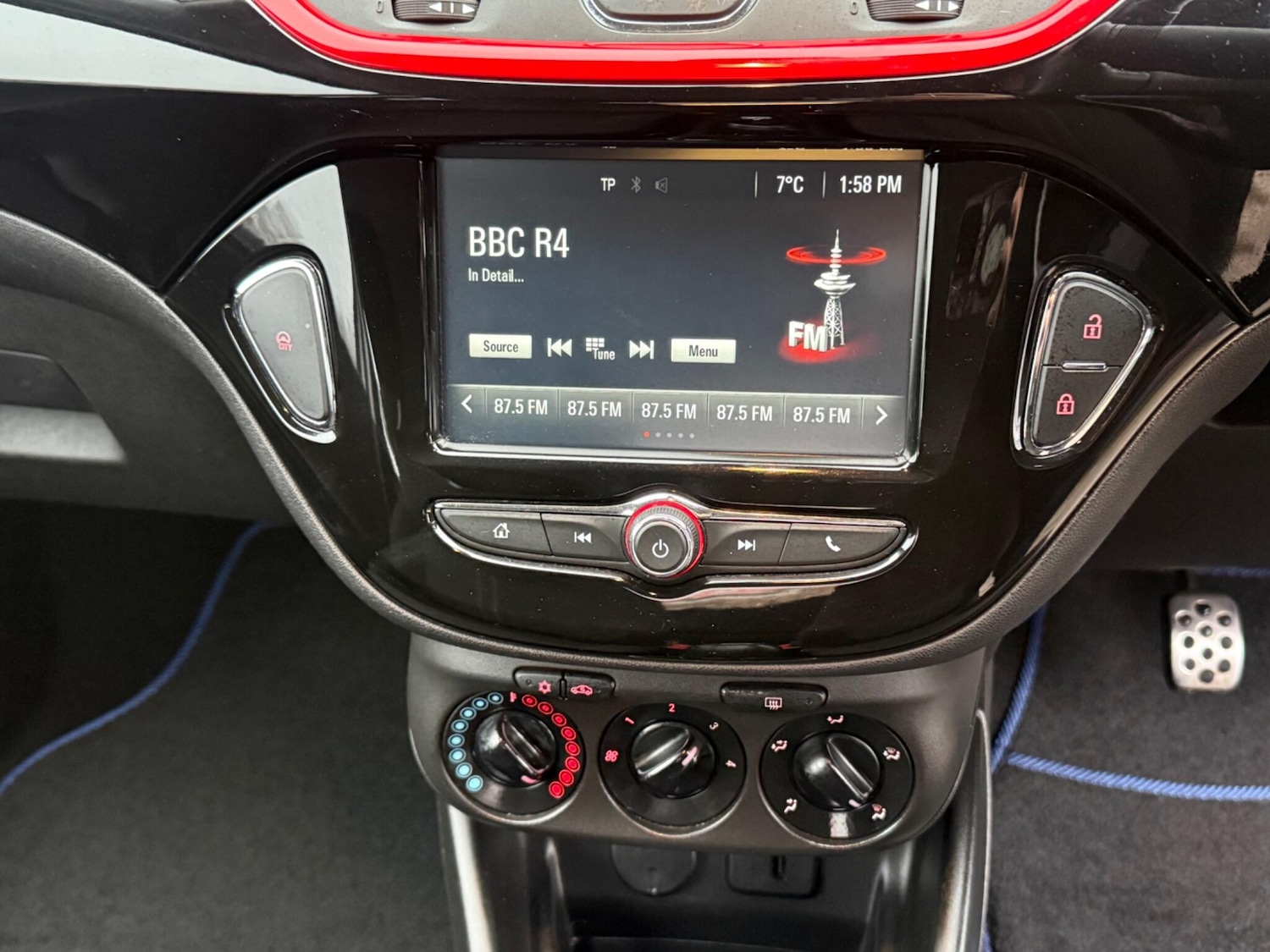 Used Vauxhall Corsa 2016 for sale - 77468139: Photo 22