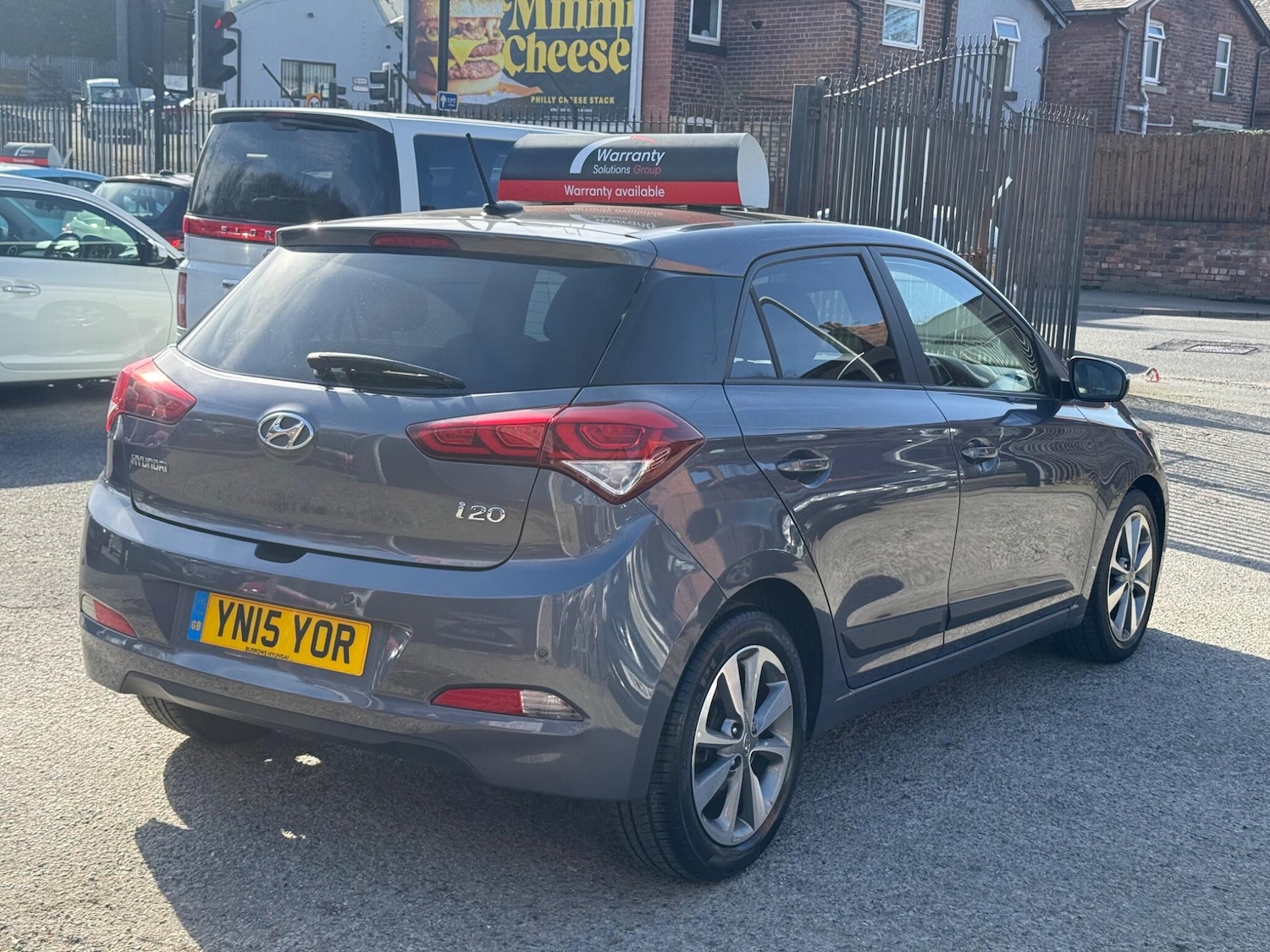 Used Hyundai i20 2015 for sale - 77737596: Photo 15